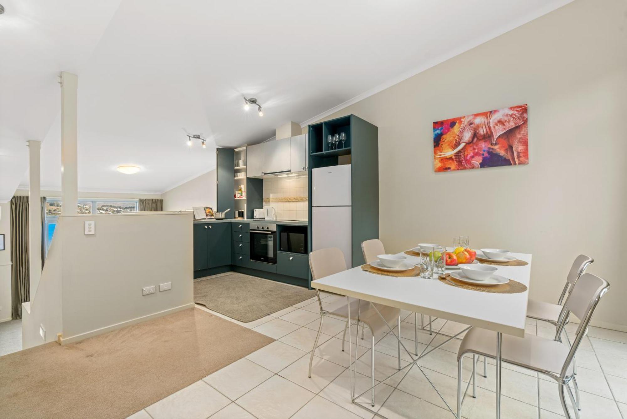2-Bedroom Apartment With Lake & Mountain View - Beechwood Queenstown Buitenkant foto