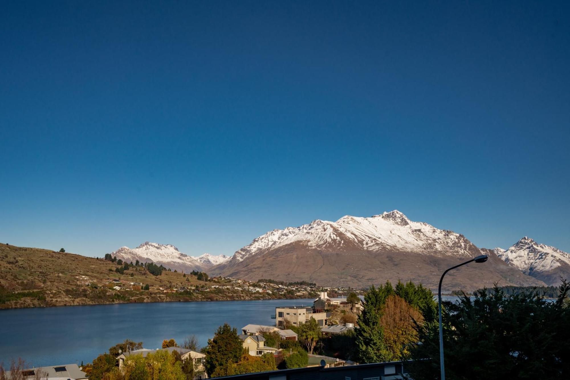 2-Bedroom Apartment With Lake & Mountain View - Beechwood Queenstown Buitenkant foto